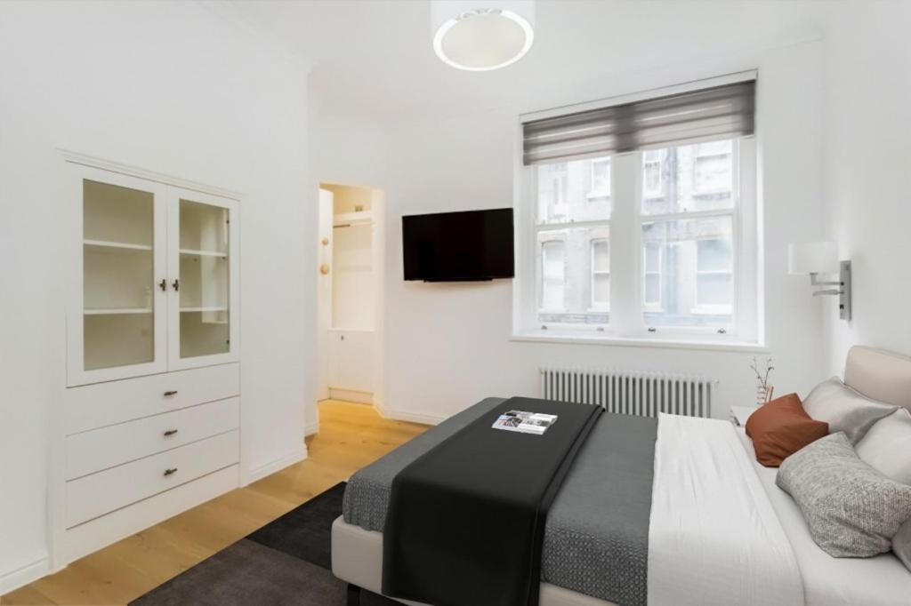 Modern Chelsea Flat, 3Bd 2Bath, With Parking Lejlighed London Eksteriør billede